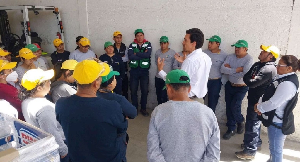  Visita del Maestro Alejandro Martínez Araiza a Moldex: certeza y respaldo para los trabajadores