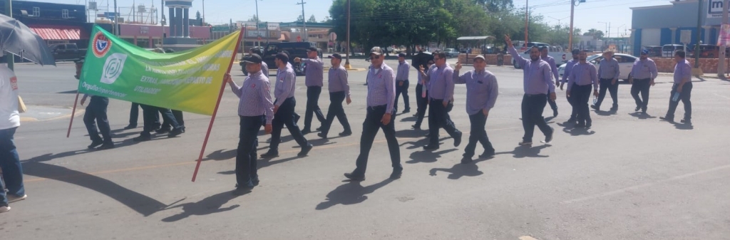 PARTICIPACIÓN COMPLETA DE NUESTROS AFILIADOS EN EL DESFILE DEL 1 DE MAYO EN CIUDAD DELICIAS, CHIHUAHUA