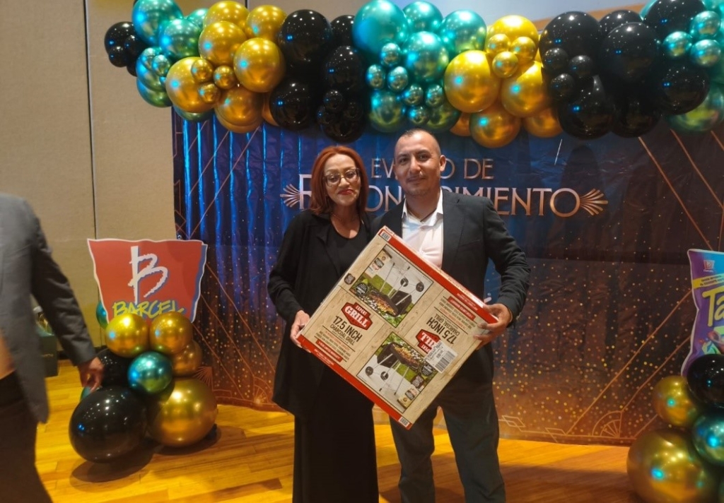 EVENTO DE PREMIACIÓN DEL CV. DE JUÁREZ: CERO ACCIDENTES Y RECONOCIMIENTOS POR ANTIGÜEDAD